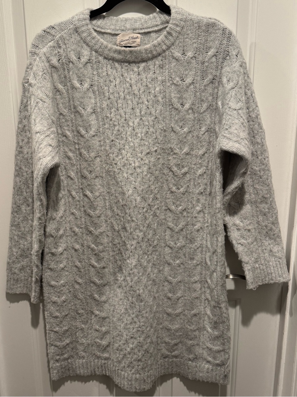 Universal Thread Light Gray Cable Knit Women's Sweater Tunic Size XS